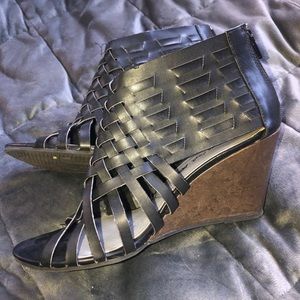 American Eagle Cute Heels